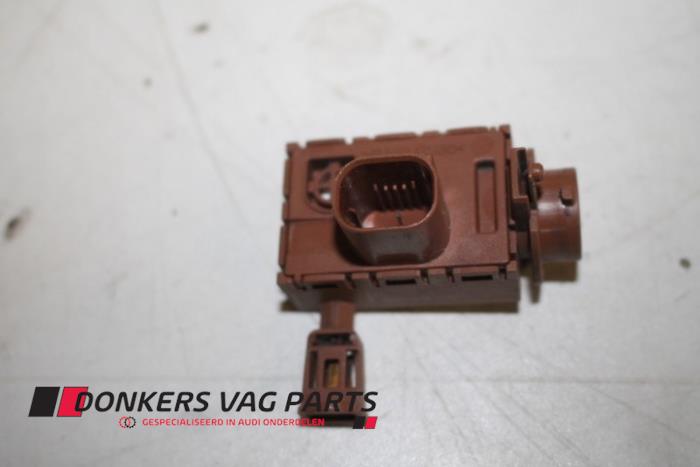 Begagnade Sensor (övriga) Audi A6 (C7) 2.0 T FSI 16V Hybrid Pris € 35,00 Marginaltabell erbjuds av Donkers VAG Parts