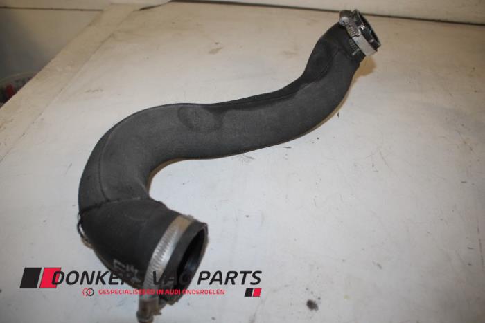 Gebrauchte Intercooler Schlauch Audi A6 (C7) 2.0 T FSI 16V Hybrid Preis € 35,00 Margenregelung angeboten von Donkers VAG Parts