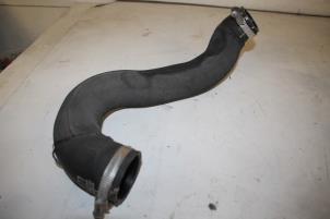 Usados Manguera intercooler Audi A6 (C7) 2.0 T FSI 16V Hybrid Precio € 35,00 Norma de margen ofrecido por Autoparts Veghel