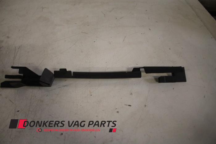 Used Miscellaneous Volkswagen Golf VII (AUA) 1.2 TSI 16V Price € 5,00 Margin scheme offered by Donkers VAG Parts