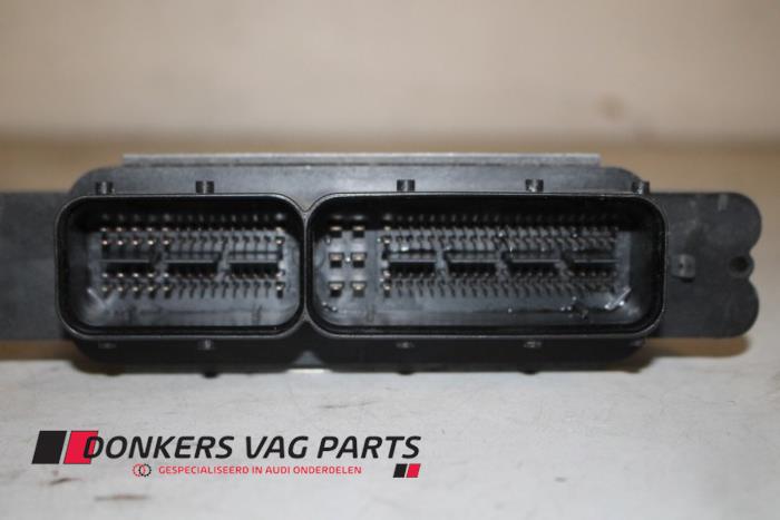 Engine management computer from a Volkswagen Golf VII (AUA) 1.2 TSI 16V 2014