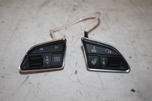 Usados Mando de radio volante Audi A6 Precio € 125,00 Norma de margen ofrecido por Autoparts Veghel