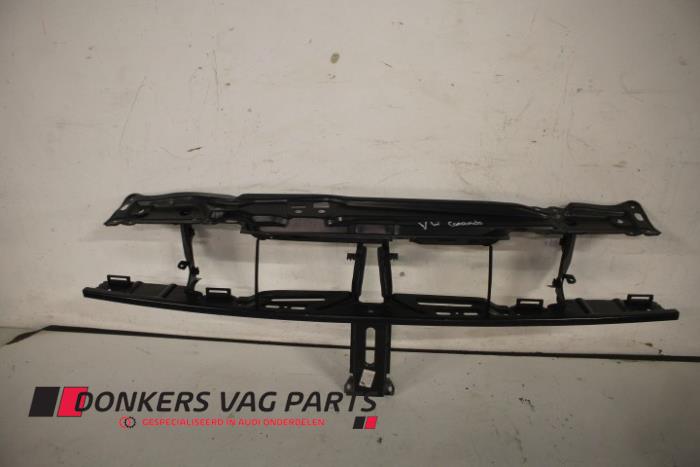 Nya Front Audi Diversen Pris € 200,00 Inklusive moms erbjuds av Donkers VAG Parts