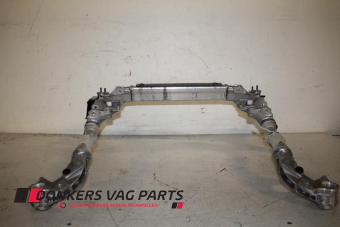 Usagé Faux châssis Audi A4 Avant (B8) 2.0 TDI 16V Prix € 100,00 Règlement à la marge proposé par Donkers VAG Parts