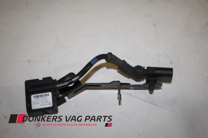 Begagnade Hastighetssensor Audi A8 (D3) 3.0 TDI V6 24V Quattro Pris € 15,00 Marginaltabell erbjuds av Donkers VAG Parts