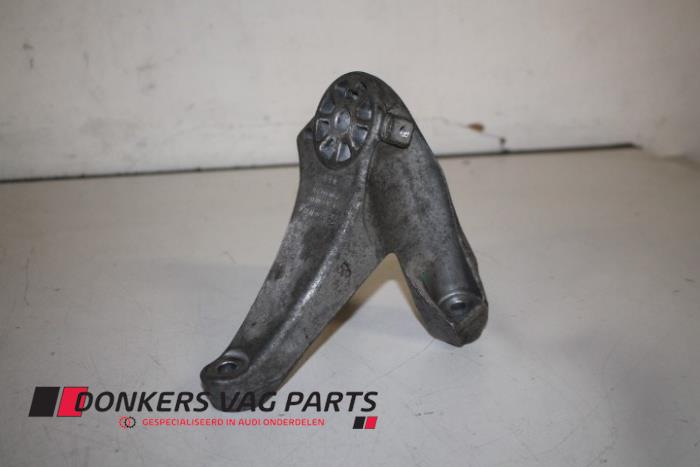 Used Engine mount Audi Q7 (4LB) 3.0 TFSI V6 24V Price € 14,99 Inclusive VAT offered by Donkers VAG Parts