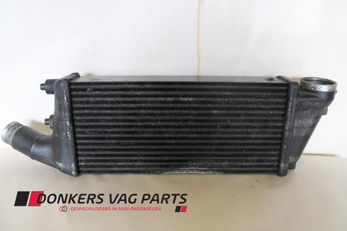 Usados Intercooler Audi Coupé (B3) 2.2 S2 20V Quattro Precio € 275,00 Norma de margen ofrecido por Donkers VAG Parts