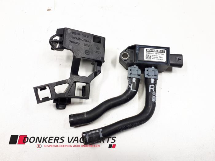 Begagnade Sensor (övriga) Audi A7 Sportback (4GA/4GF) 3.0 TDI Clean Diesel V6 24V Quattro Pris € 50,00 Inklusive moms erbjuds av Donkers VAG Parts