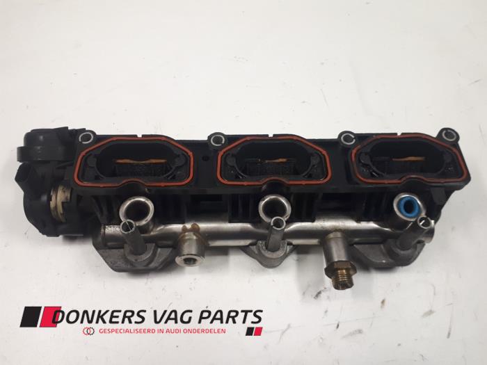 Używane Kolektor dolotowy Audi S4 (B8) S4 3.0 TFSI V6 24V Cena € 175,00 Procedura marży oferowane przez Donkers VAG Parts