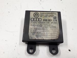 Usados Sensor de alarma Audi A4 Cabriolet (B6) 1.8 T 20V Precio € 30,00 Norma de margen ofrecido por Autoparts Veghel
