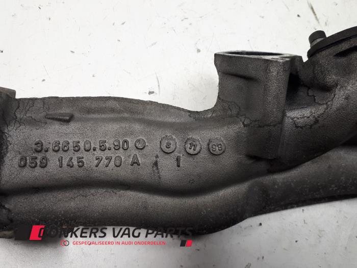 Intercooler Rohr van een Audi A8 (D2) 2.5 TDI V6 24V Quattro 1998