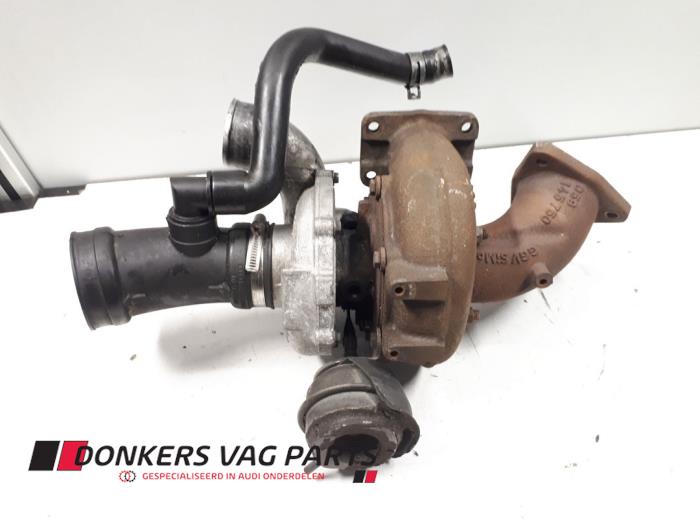 Używane Turbo Audi A8 (D2) 2.5 TDI V6 24V Quattro Cena € 150,00 Procedura marży oferowane przez Donkers VAG Parts