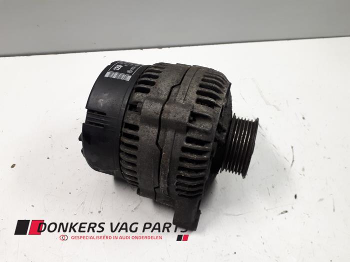 Usagé Dynamo Audi A8 (D2) 2.5 TDI V6 24V Quattro Prix € 90,75 Règlement à la marge proposé par Donkers VAG Parts