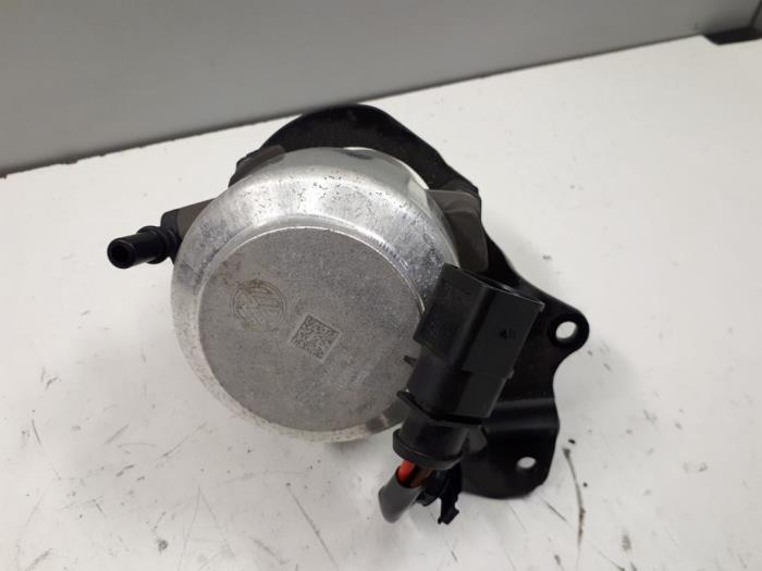 Pompe à vide assistant de freinage d'un Audi A1 Sportback (GBA) 1.5 35 TFSI 16V 2019