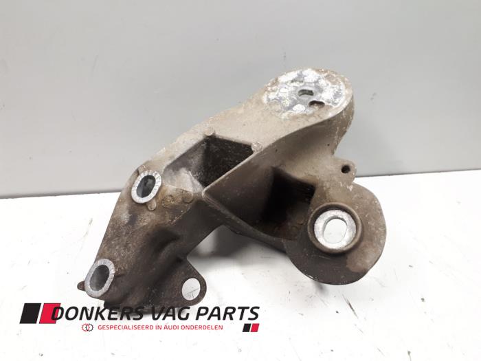 Used Engine mount Audi A6 (C6) 3.0 TDI V6 24V Quattro Price € 15,00 Margin scheme offered by Donkers VAG Parts