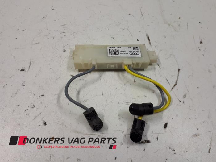 Begagnade Larmsensor Audi Diversen Pris € 80,00 Marginaltabell erbjuds av Donkers VAG Parts