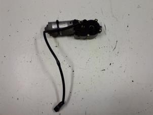 Used Seat motor Audi A8 (D2) Price € 75,00 Margin scheme offered by Autoparts Veghel