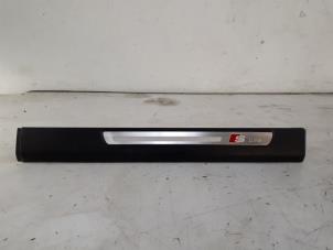 Used Door sill left Audi A6 Avant (C6) 2.0 TDI 16V Price € 15,00 Margin scheme offered by Autoparts Veghel