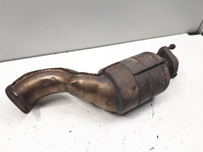 Catalytic converter Audi A8 - 4D4253069K AZC - Autoparts Veghel