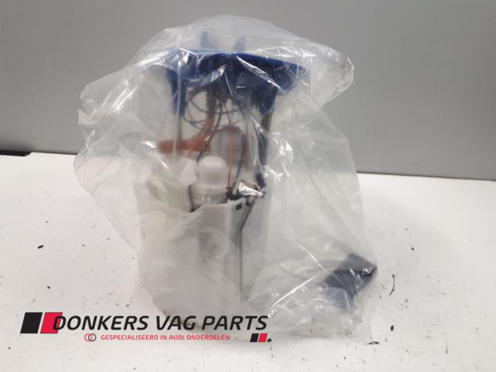 Usagé Pompe d'injection Audi Q2 (GAB/GAG) 1.0 30 TFSI 12V Prix € 125,00 Règlement à la marge proposé par Donkers VAG Parts