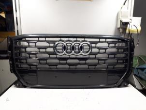 Used Grille Audi Q2 (GAB/GAG) 1.0 30 TFSI 12V Price € 200,00 Margin scheme offered by Autoparts Veghel