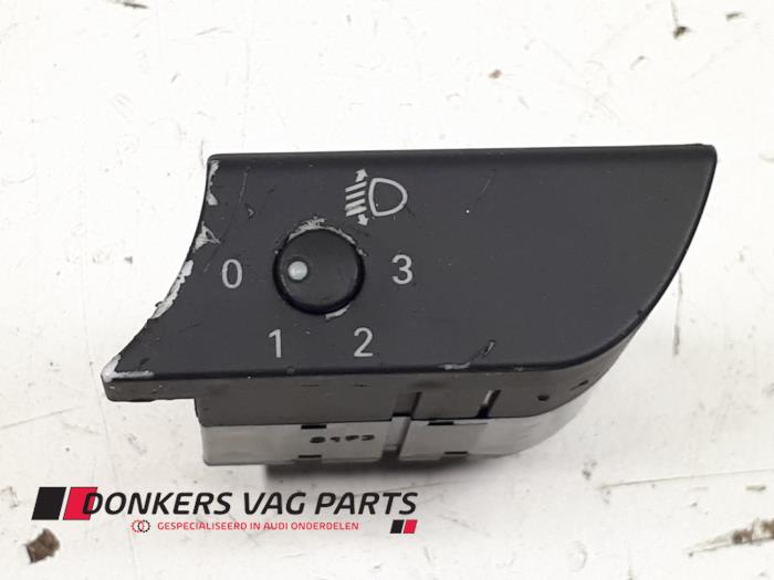 Headlight level height control switch
