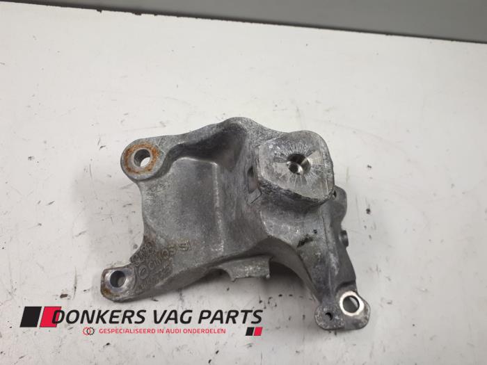 Used Engine mount Audi A8 (D4) 4.0 V8 32V TFSI Quattro Price € 20,00 Margin scheme offered by Donkers VAG Parts