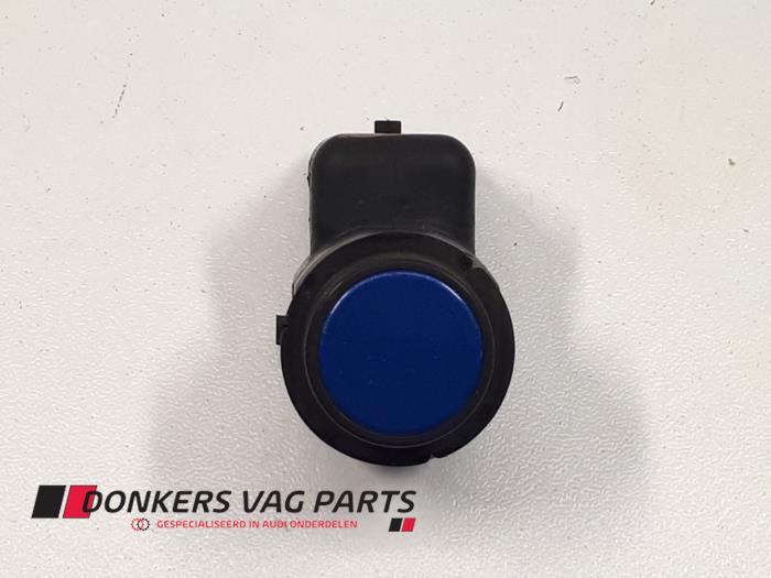 Usados Sensor PDC Audi S4 Avant (B8) S4 3.0 TFSI V6 24V Precio € 35,00 Norma de margen ofrecido por Donkers VAG Parts