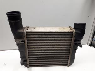 Usagé Echangeur air (Intercooler) Audi A4 Avant (B6) 1.9 TDI 100 Prix € 25,00 Règlement à la marge proposé par Autoparts Veghel