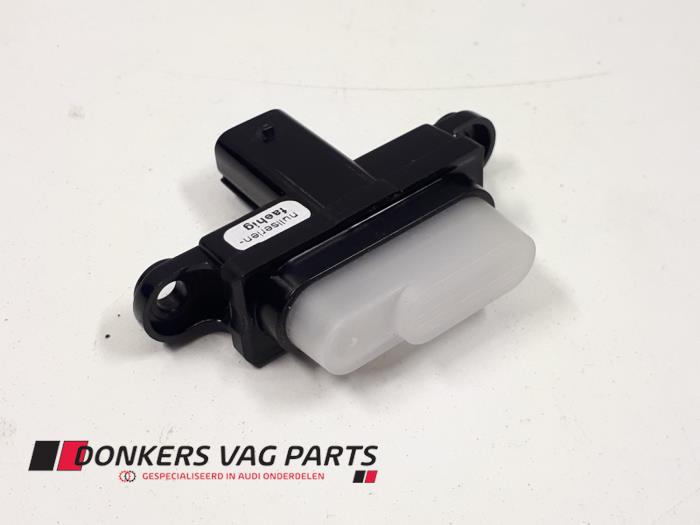 Begagnade Diverse Audi Q4 (F4B) Pris € 20,00 Marginaltabell erbjuds av Donkers VAG Parts