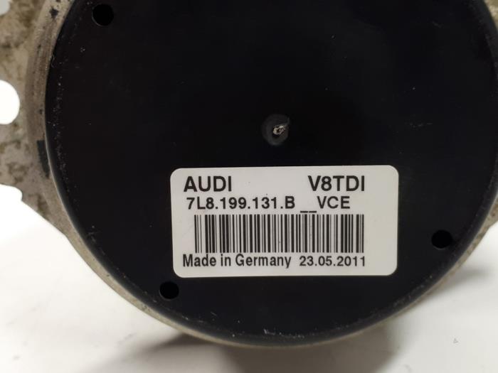Soporte de motor de un Audi Q7 (4LB) 4.2 TDI V8 32V Tiptronic