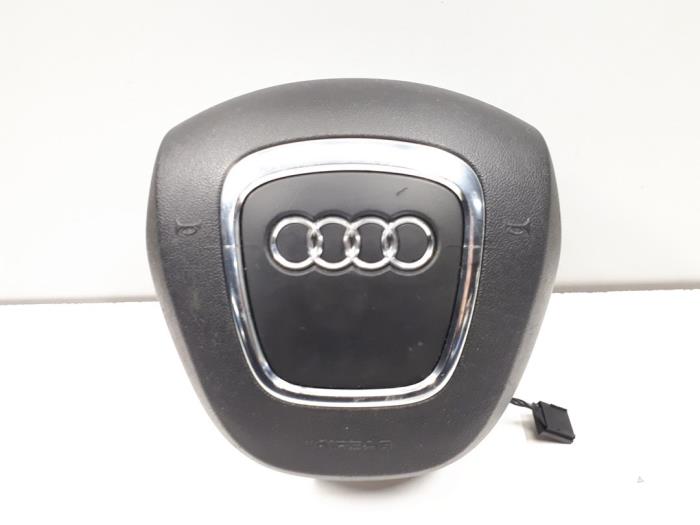 Left airbag (steering wheel) from a Audi A6 Avant (C6) 3.0 TDI V6 24V Quattro 2008
