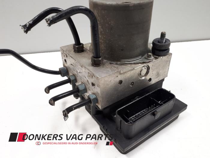 Gebrauchte ABS Pumpe Audi A6 Avant (C6) 3.0 TDI V6 24V Quattro Preis € 125,00 Margenregelung angeboten von Donkers VAG Parts