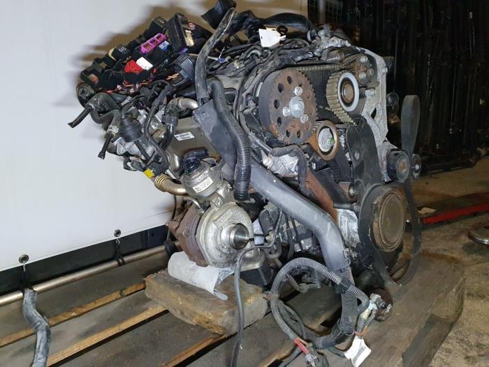 Engine Audi A6 Avant 2.0 TDI 16V - 03L100091E CGL