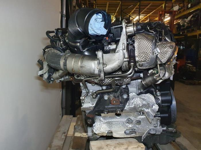 Motor de un Audi A4 (B9) 2.0 35 TDI Mild hybrid 16V 2020