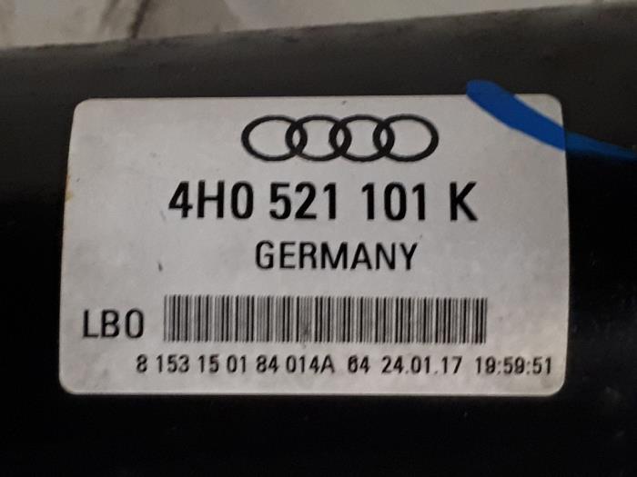 Eje intermedio de un Audi A8 (D4) 4.2 TDI V8 32V Quattro 2017