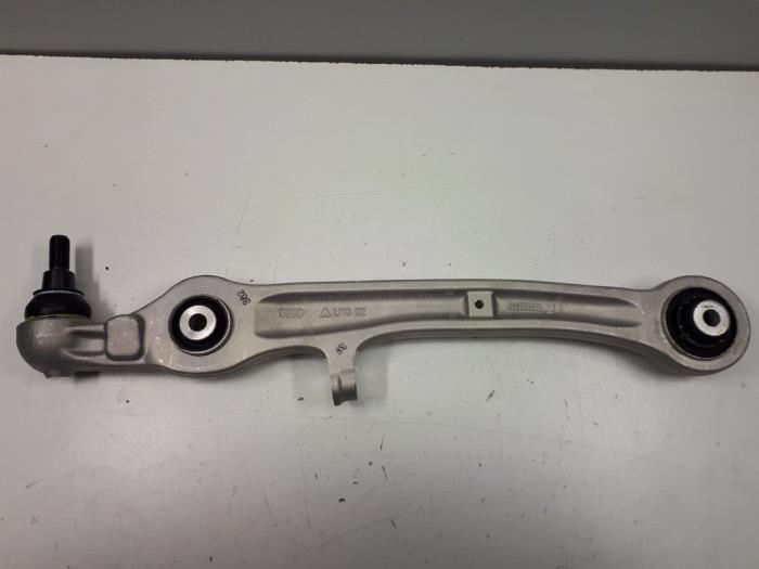 Front lower wishbone, left from a Audi RS 6 Avant (C6)  2011