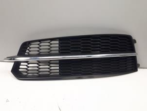 Used Bumper grille Audi A6 (C7) 3.0 TDI V6 24V Quattro Price € 50,00 Margin scheme offered by Autoparts Veghel