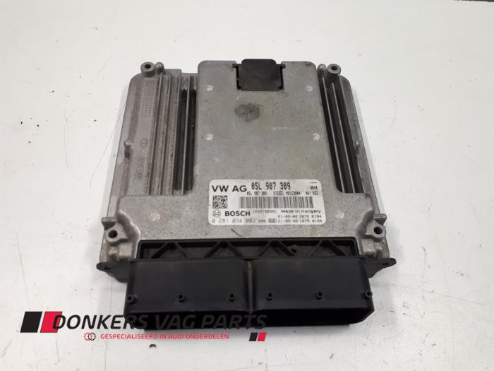 Used Engine management computer Audi A6 (C8) 2.0 40 TDI Mild hybrid Price € 302,50 Margin scheme offered by Donkers VAG Parts