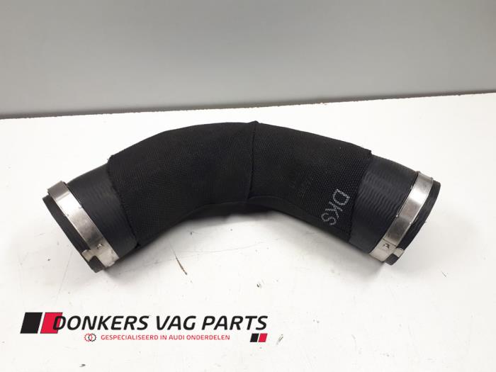Gebrauchte Intercooler Schlauch Audi A6 (C7) 3.0 TDI V6 24V Quattro Preis € 50,00 Mit Mehrwertsteuer angeboten von Donkers VAG Parts