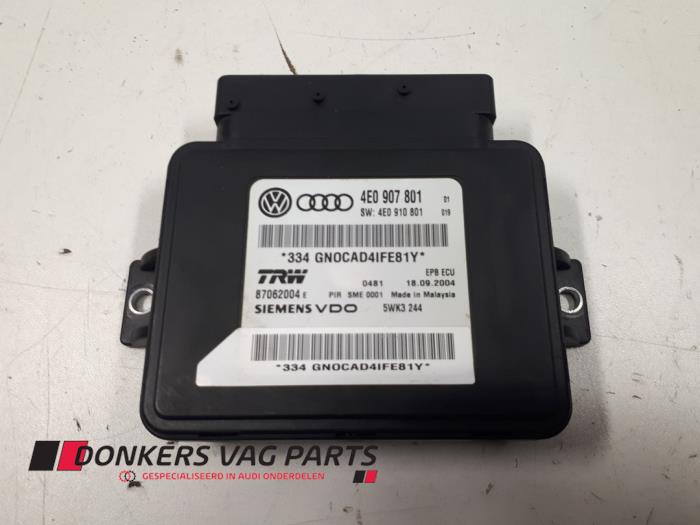 Używane Modul hamulca postojowego Audi A8 (D3) 6.0 W12 48V Quattro Cena € 125,00 Procedura marży oferowane przez Donkers VAG Parts