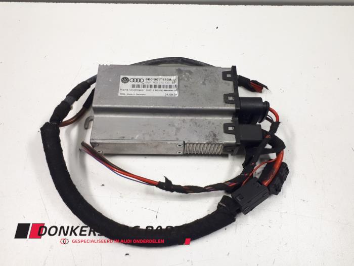 Usagé Ordinateur divers Audi A8 (D3) 6.0 W12 48V Quattro Prix € 150,00 Règlement à la marge proposé par Donkers VAG Parts