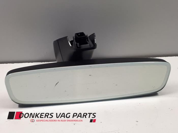 Używane Lusterko wewnetrzne Audi RS 5 Sportback (F5A/F5F) 2.9 V6 TFSI 24V Cena € 20,00 Procedura marży oferowane przez Donkers VAG Parts