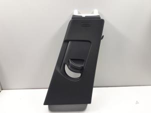 Używane Slupek srodkowy prawy Audi RS 5 Sportback (F5A/F5F) 2.9 V6 TFSI 24V Cena € 30,00 Procedura marży oferowane przez Autoparts Veghel