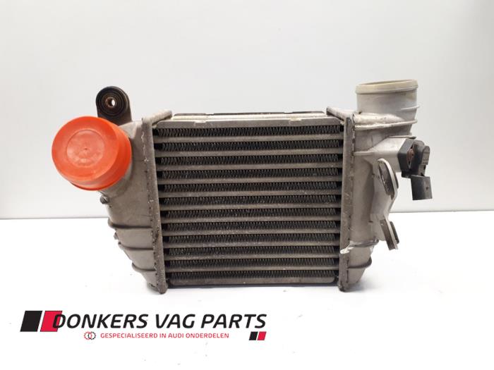 Usados Intercooler Audi TT Roadster (8N9) 1.8 20V Turbo Precio € 75,00 Norma de margen ofrecido por Donkers VAG Parts