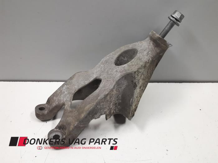 Used Engine mount Audi A5 Sportback (8TA) 2.0 TDI 16V Quattro Price € 10,00 Margin scheme offered by Donkers VAG Parts