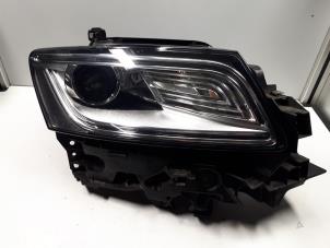 Used Headlight, right Audi Q5 (8RB) Price € 450,00 Margin scheme offered by Autoparts Veghel