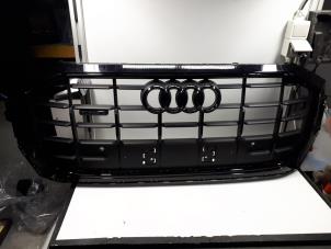 Used Grille Audi Q8 (4MN) Price € 275,00 Margin scheme offered by Autoparts Veghel