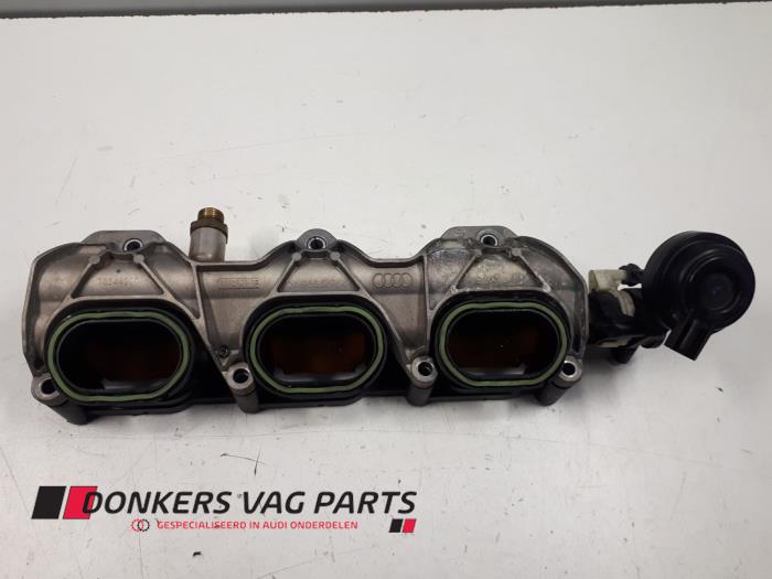 Używane Kolektor dolotowy Audi S4 (B8) S4 3.0 TFSI V6 24V Cena € 150,00 Procedura marży oferowane przez Donkers VAG Parts