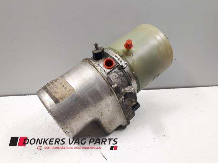Used Power steering pump Audi A2 (8Z0) 1.4 TDI Euro 4 Price € 75,00 Margin scheme offered by Donkers VAG Parts